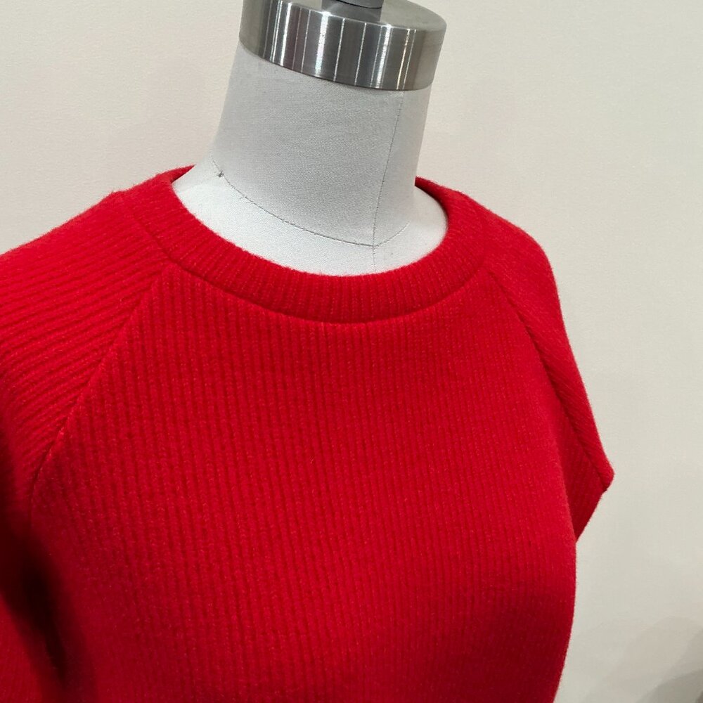 Sweater - Picture 4 of 4
